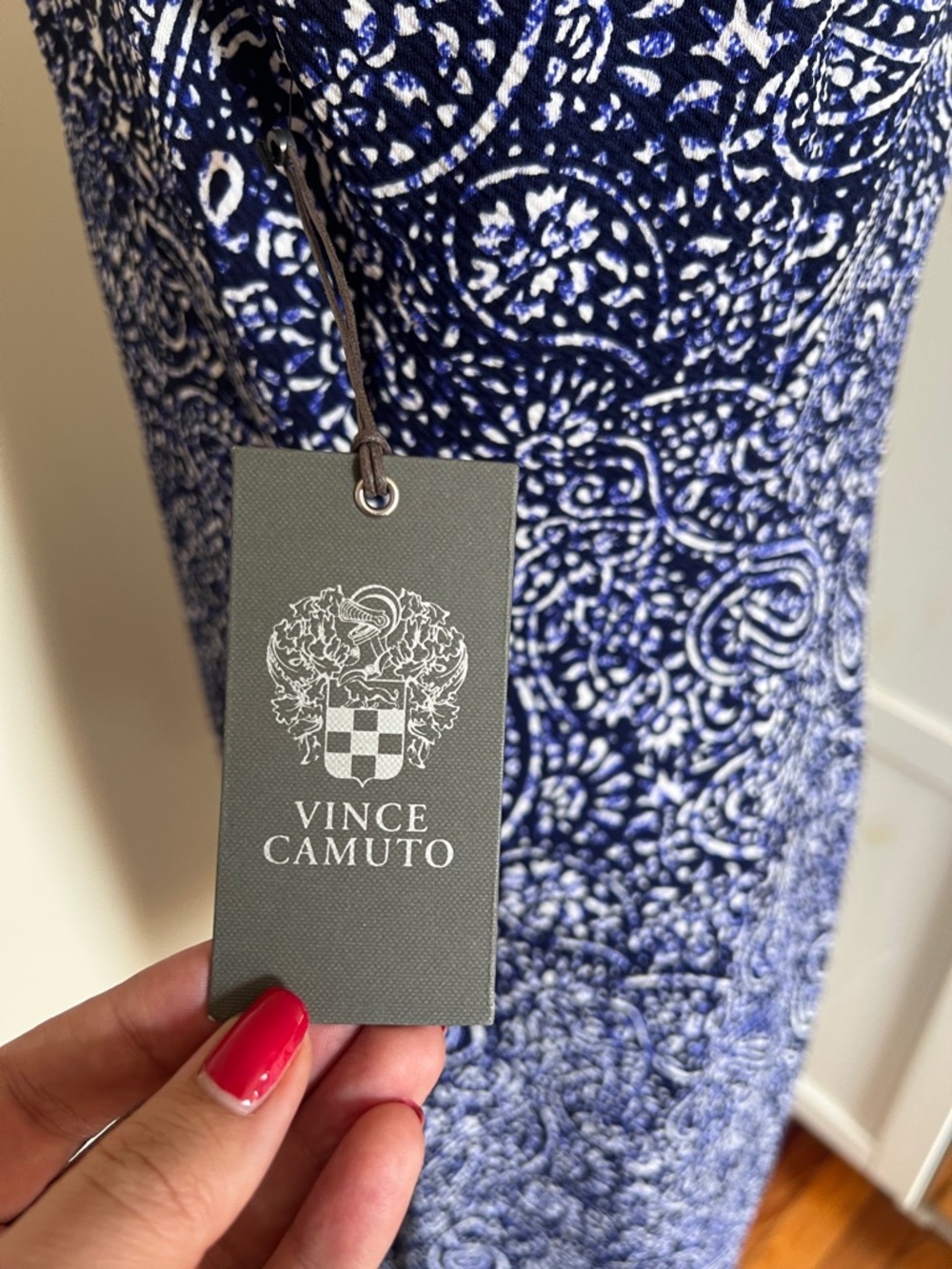 NWT Vince Camuto Navy and White Paisley Lace Statement Trim Shift Dress 12 - Picture 6 of 11